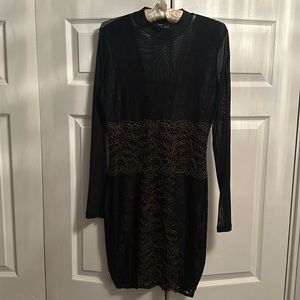 Gorgeous size Medium GUESS dress